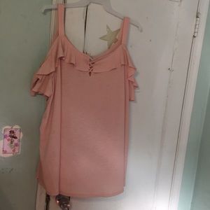 Size 30/32 top by avenue